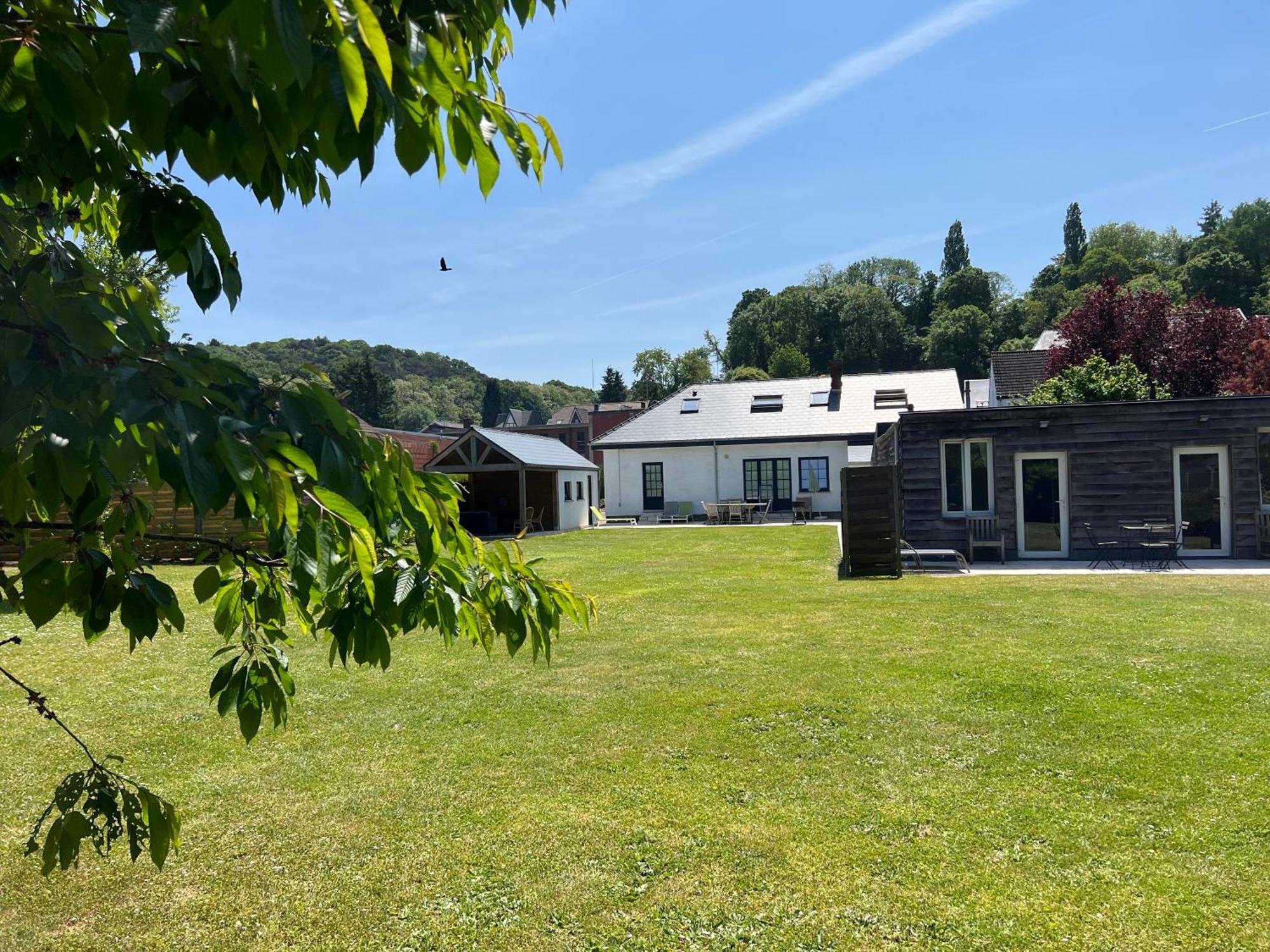 Dame Cerise Apartment Wavre Exterior foto